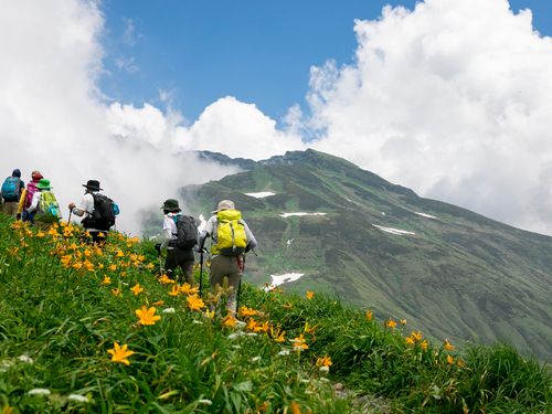 朝起きて、天気がいいから山登る。こともできる！