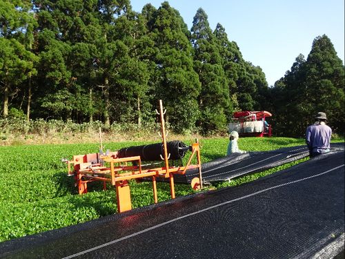 人手に頼る作業も多いです