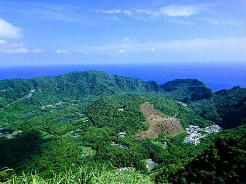 青ヶ島の特色でもある２重カルデラ