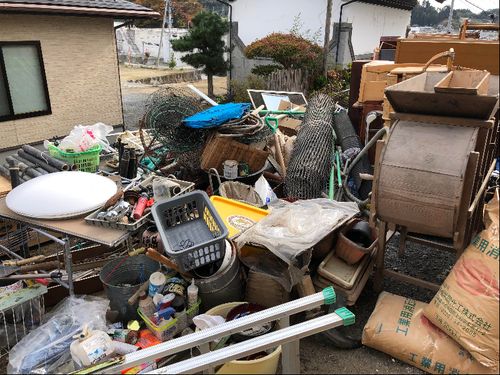 空き家にはこんなにも家財があるんです…