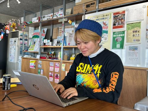 地元出身のスタッフも所属。和気あいあいとした職場です！