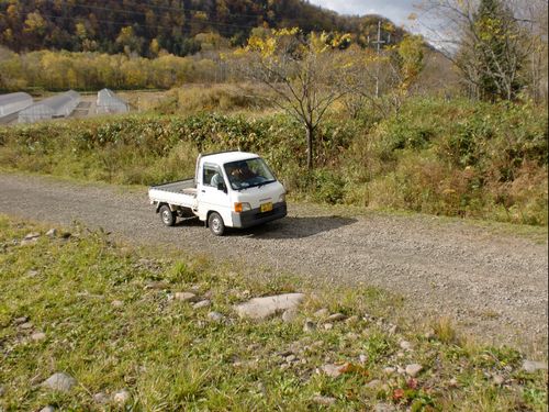 広い敷地の移動は軽自動車