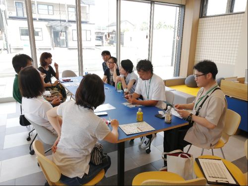 ある日の『昼下がりのサロン』