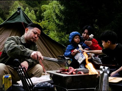 宮國家のキャンプの様子