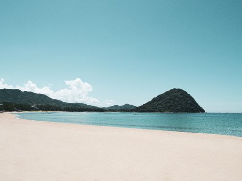 浜崎地域から徒歩1分！白砂青松の美しい海岸”菊ケ浜”
