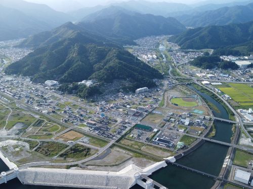 大槌町は海の町だけど山との距離が近い町でもある、小さな里海里山のまちです。