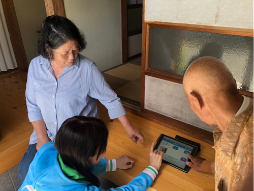 不定期に訪問し、使い方をレクチャーします。