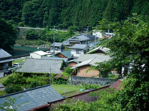 今回主に訪れるのは「北和田」という集落。家庭菜園をしているおばあちゃんに出会ったりもできるかも。