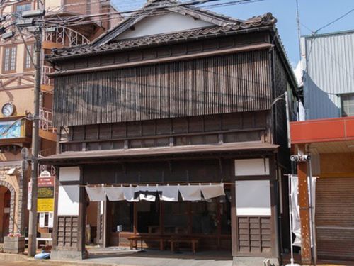 古民家をリノベーションした複合カフェ「TREE」