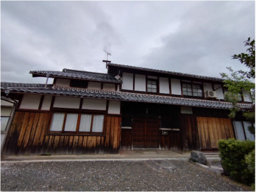 市内の空き家。伝統的な日本家屋です。