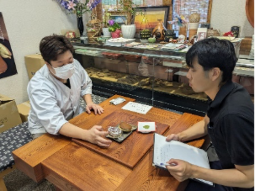 商品開発第1弾　オリーブ生どら焼き