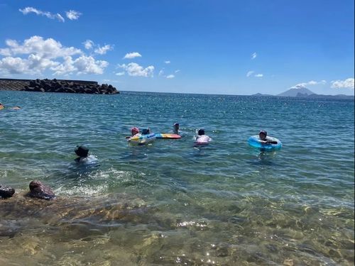 ウミガメも訪れる大浜のゴールドビーチ