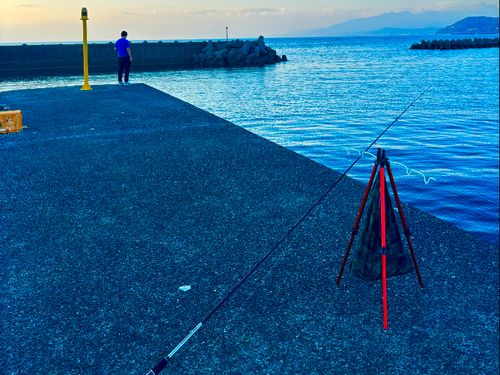 町の中心部から歩いてすぐ海に行けます。