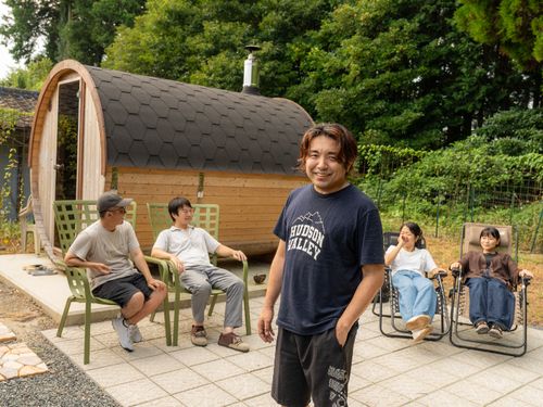 サウナが好きすぎて自宅にサウナを作っちゃった宮原さん。