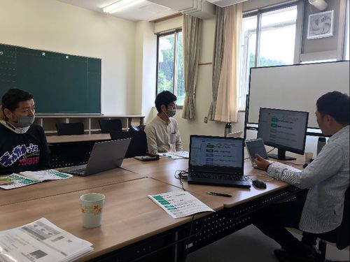 ＜起業サポートプログラム＞事業のイロハを学ぶ基礎セミナーの風景