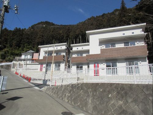 若者・子育て世帯に嬉しい町営若者住宅を見学