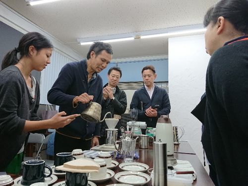 町内のカフェオーナーによる珈琲の淹れ方講座