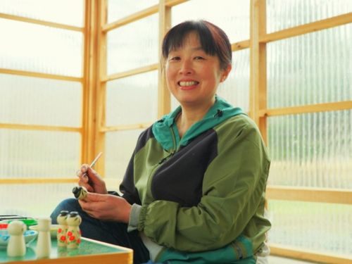 本荘こけし工人　斎藤祥子氏