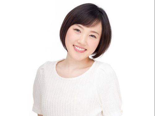古賀麻里沙さんコメント「 水も食べ物もおいしい、豊かな自然に囲まれた朝倉では穏やかに時間が流れていきます。 イベ ントでは私が生まれ育った地元の魅力をたっぷりお伝えできればと思います。 えらいよかとこやけん、あなたもコンネ、アサクラ！」