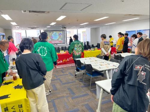 フリー交流タイムでは市町村担当者と気軽にお話し♪
