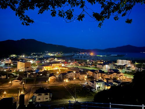 街中は、意外に都会。