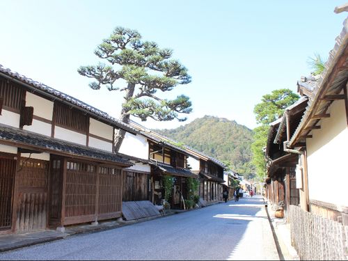 新町通り（重要伝統的建造物群保存地区）