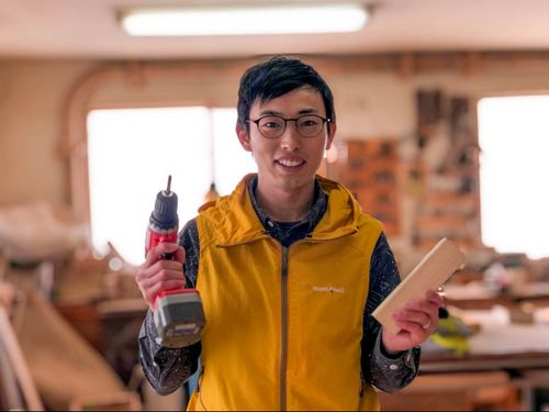 2018年度、ベアーズに着任。ご家族で移住し、出張DIY屋さんとして、事業を立ち上げるための準備中。