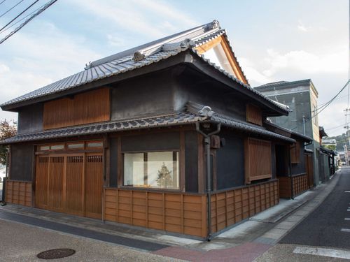 一棟貸宿泊施設「古街の家」