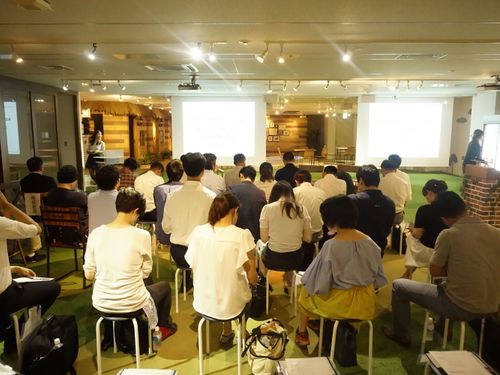 7月24日に渋谷で開催した採用イベント。50代以上4名という登壇者にも関わらず、30名近くの地方移住に関心ある若者が集まってくれました。