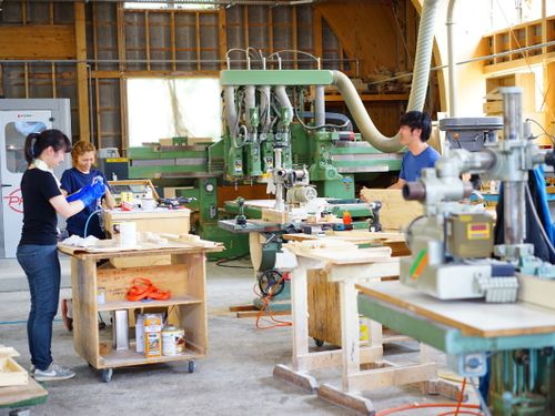 下川町内はもちろん北海道内、本州への商品づくりも行なっている