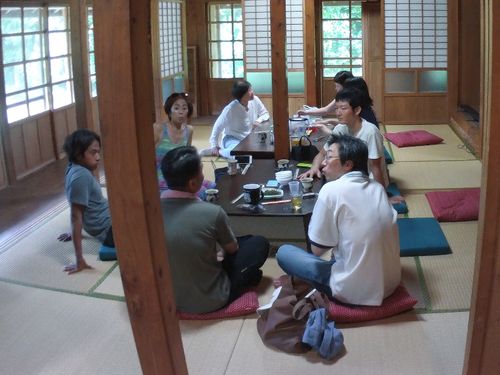月に二度開催している移住者さん向けの交流会の様子