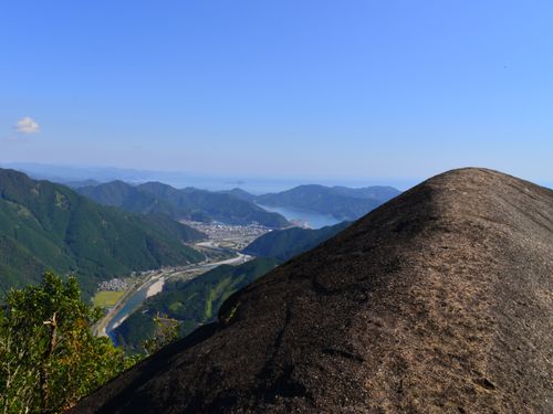 紀北町便石山（象の背）