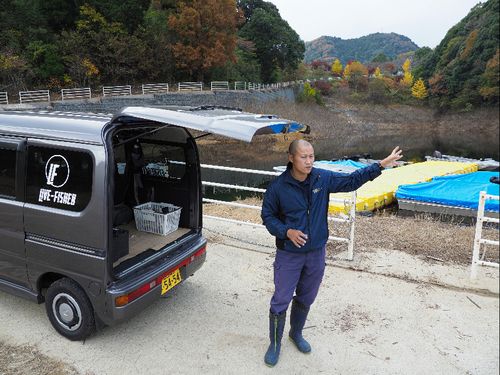 地域の活性化のため利益目的以外のこともやらなきゃね、と語る内田さん