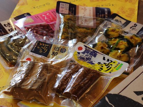 商品パッケージを含めて“田舎くさい”デザイン部門をつくりたい！