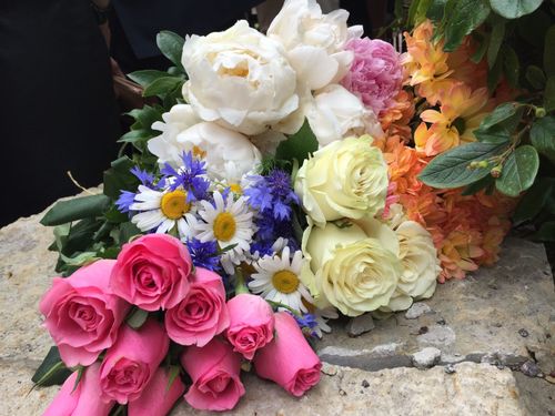 お花は一輪でも花束でも素敵なプレゼント♪素敵な習慣♪