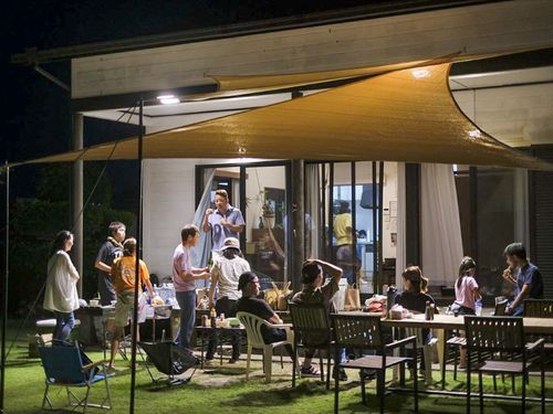 開放的な空間での贅沢なBBQタイム（提供：吉成大）