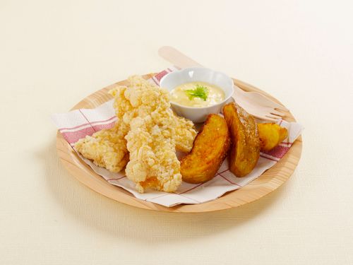 地元漁師の一本釣りフィッシュ＆チップスはツッテホッテの人気商品