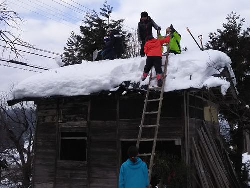雪下ろし体験