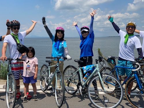 イナシキライドの様子（右端が伊藤）