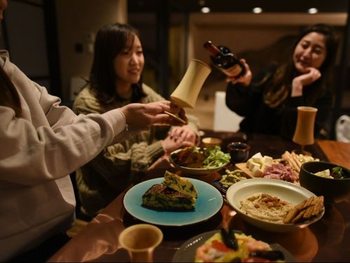 新ゲストハウスの勉強会（という名のスタッフ女子会）