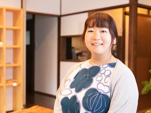 柳川　あこさん（新居浜びず）