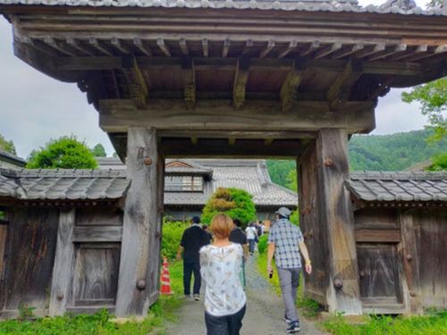 実際に地域に行き、本質的な課題や魅力的な資源の可能性を捉え、事業計画へ