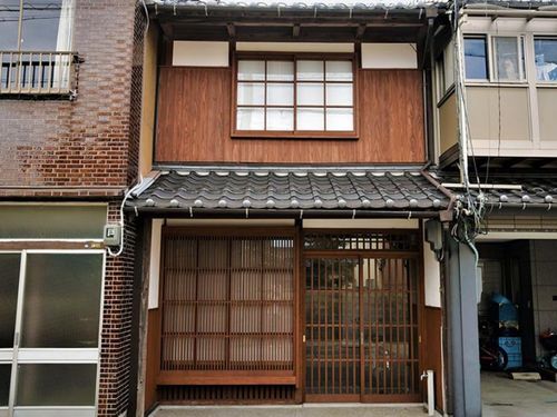まちのトマル場
