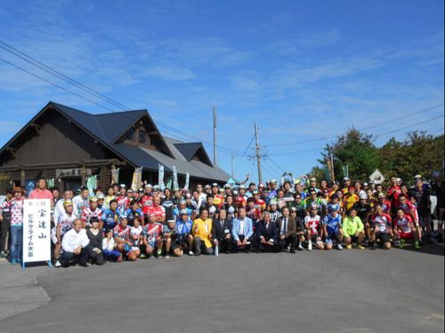 能登の最高峰＝宝達山ヒルクライム大会
