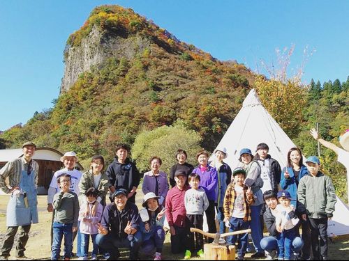 子どもたちとの自然体験活動イベント。大自然を満喫！