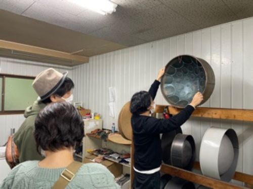 楽器職人の工房を見学（養父市）