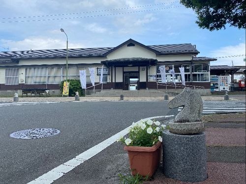 JR常磐線「小高」駅前の様子