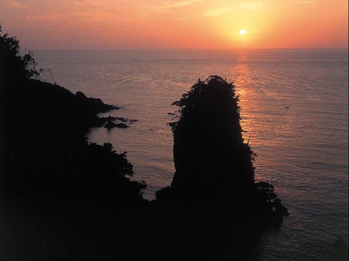 能登では日が昇るところ、落ちるところが見れます