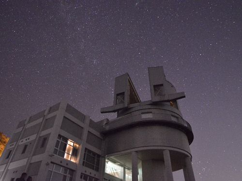 「なゆた」望遠鏡と星空