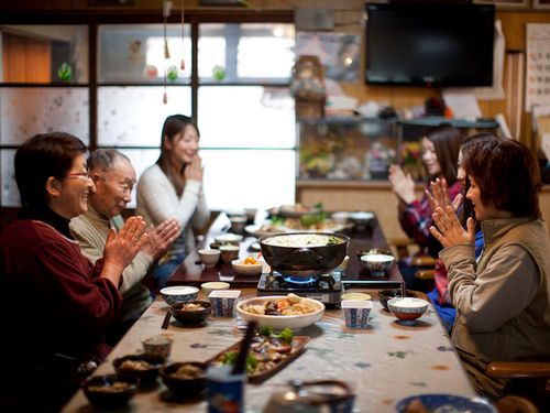 農家の家に宿泊する"農泊"。食事や生業の時間を地域の人と共有する"ジアスツーリズム"